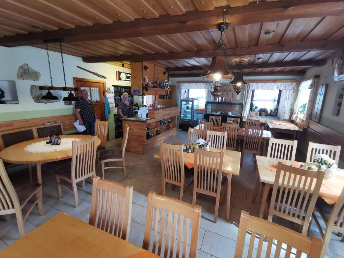 Gasthaus Felsenwastl 艾星 外观 照片